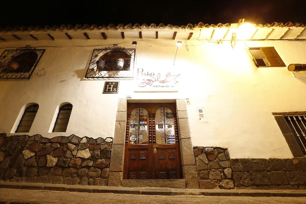 Bed and breakfast Catama 2*