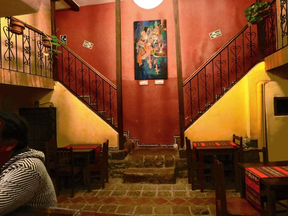 Bed and breakfast Catama 2*